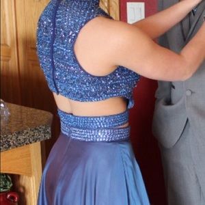 Blue 2 piece prom dress